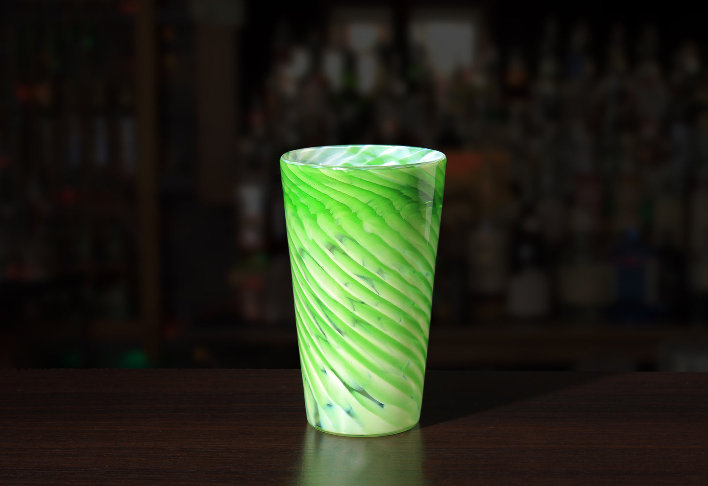 Pint Glass - Lime Twist