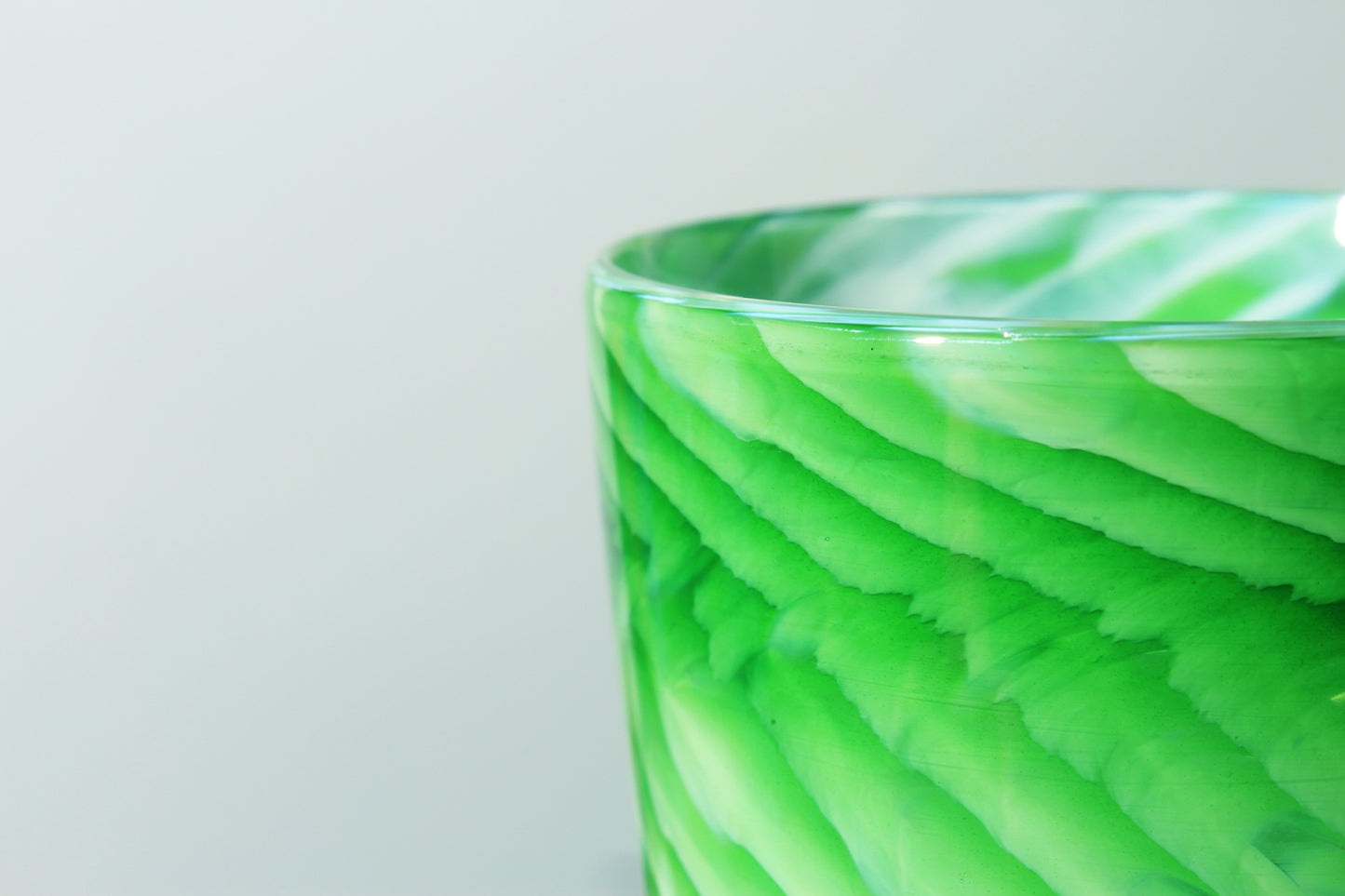 Pint Glass - Lime Twist
